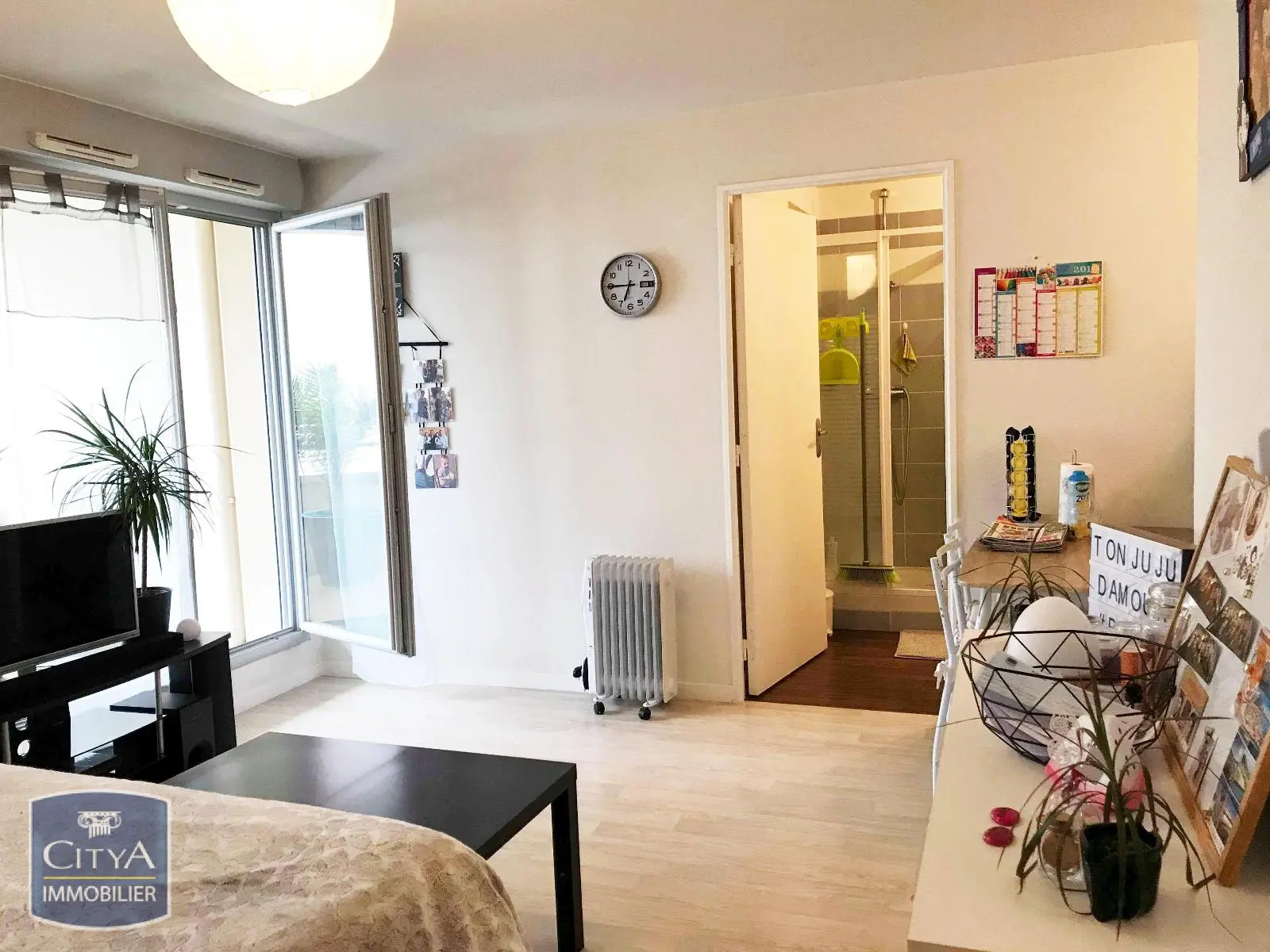 Photo 2 Appartement 1 pièce 31m²