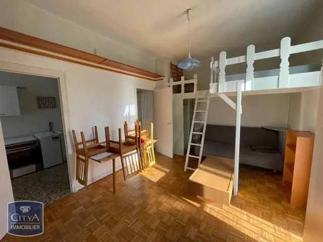 Photo 2 Appartement 1 pièce 29.52m²