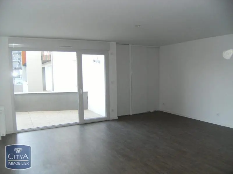 Photo 2 Appartement 1 pièce 36.96m²