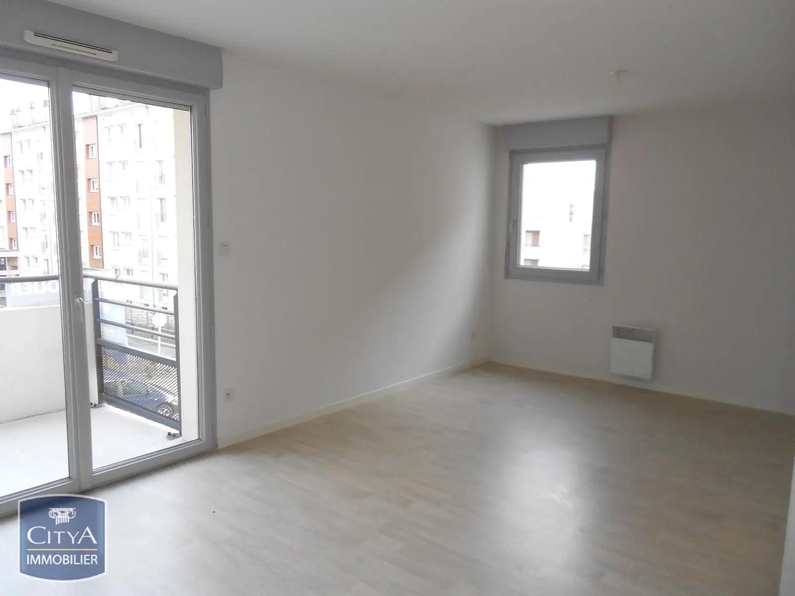 Photo 1 Appartement 1 pièce 30.36m²