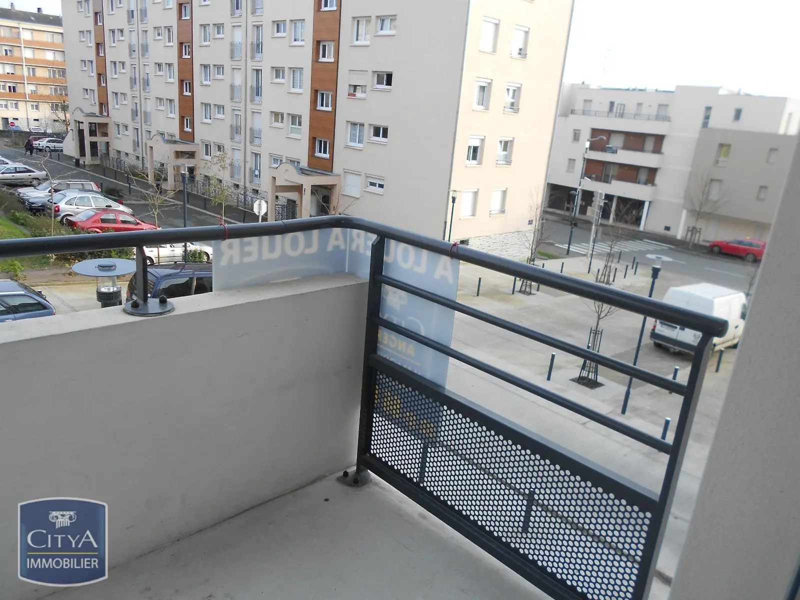 Photo 3 Appartement 1 pièce 30.36m²