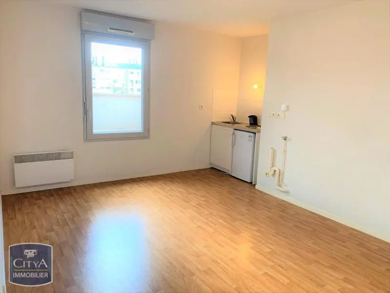 Photo 1 Appartement 1 pièce 30.35m²