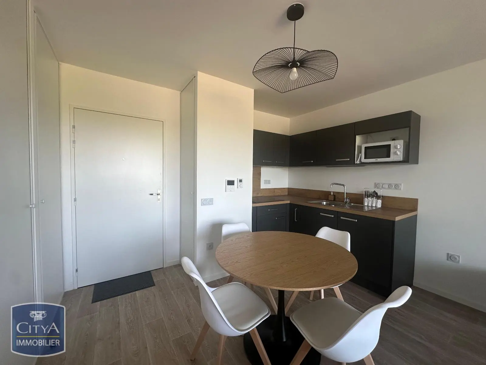 Photo 1 Appartement 2 pièces 41.48m²