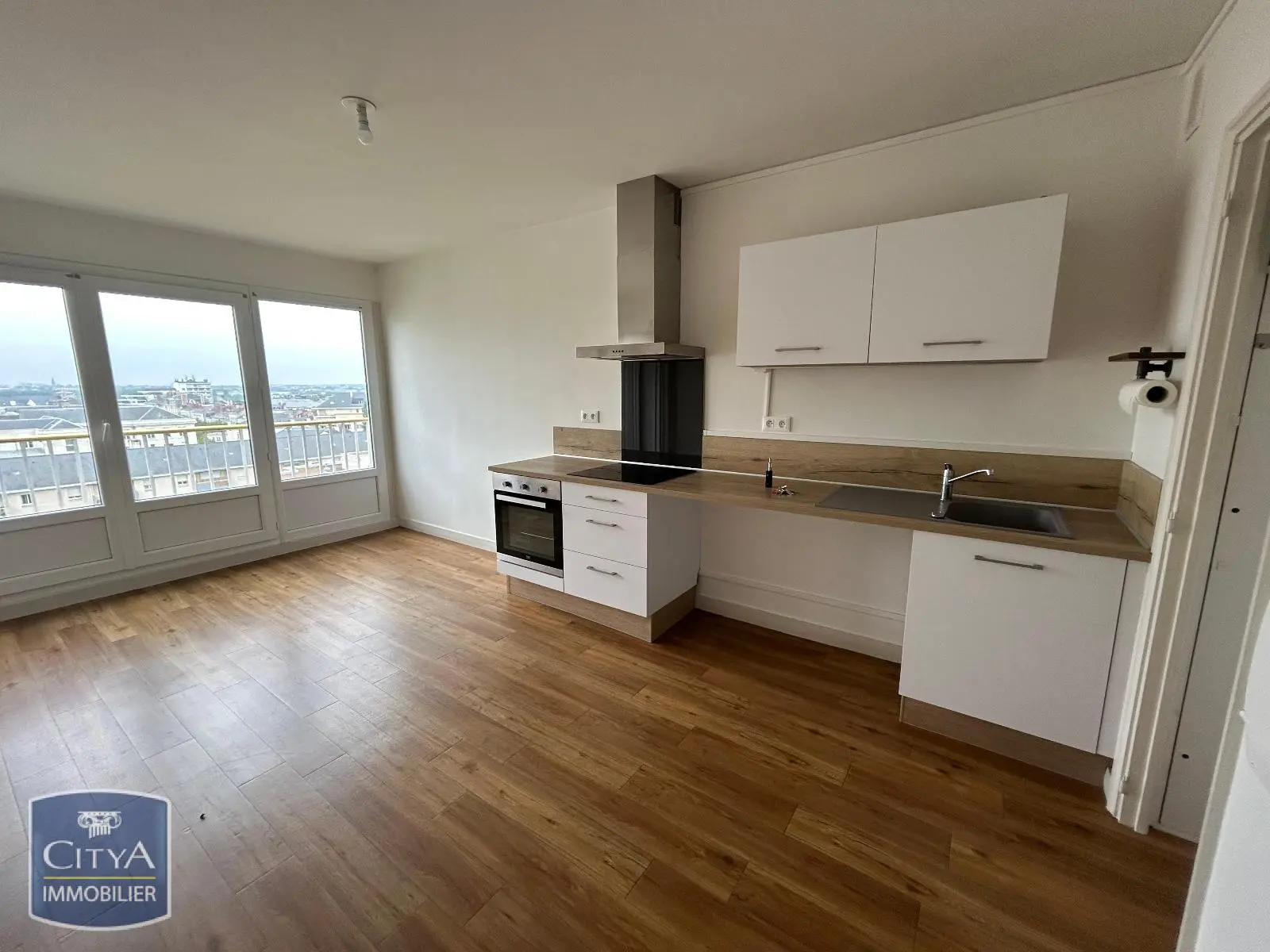 Photo 1 Appartement 4 pièces 95.21m²
