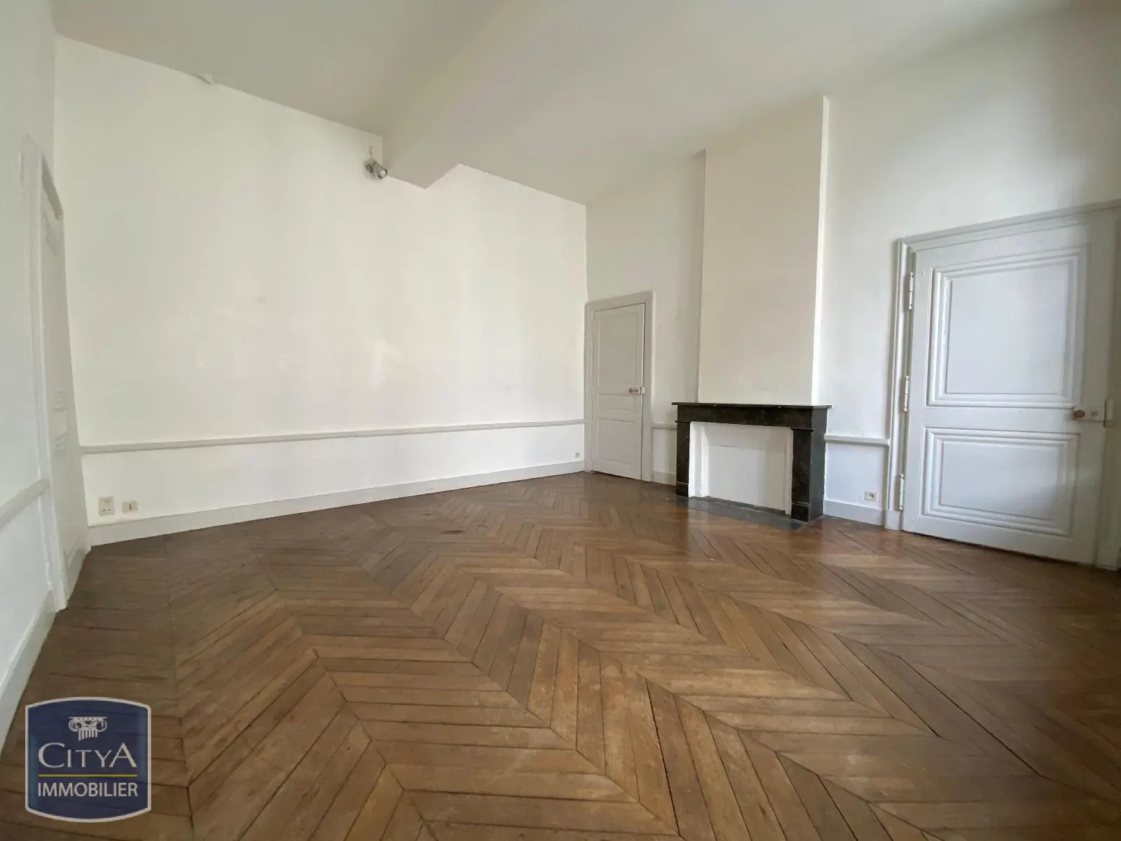 Photo 2 Appartement 2 pièces 53m²