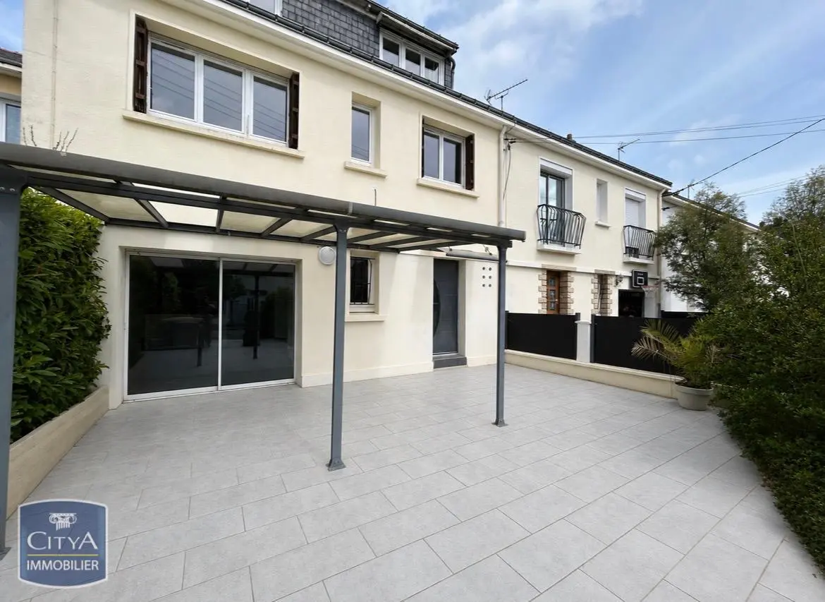 Photo 1 Maison 5 pièces 144.15m²