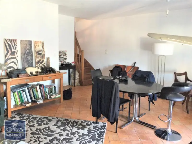Photo 1 Appartement 4 pièces 83.6m²