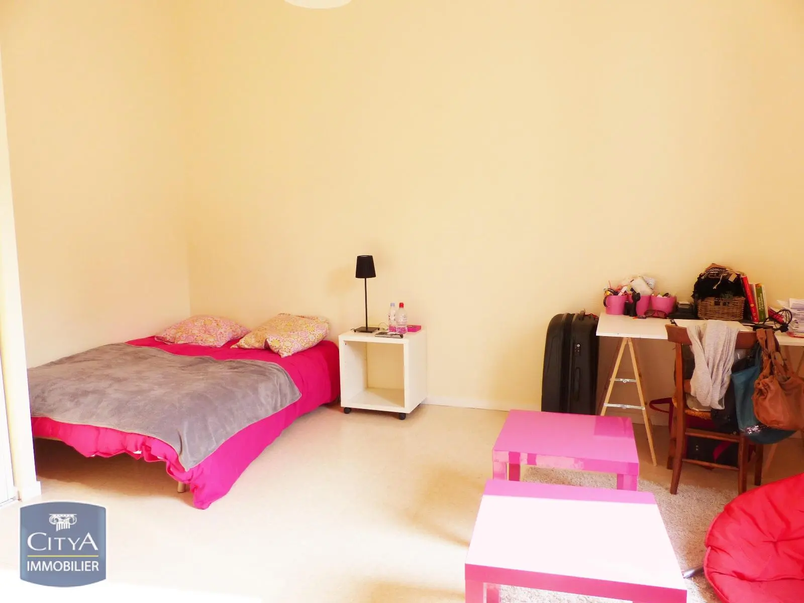 Photo 1 Appartement 1 pièce 27.18m²