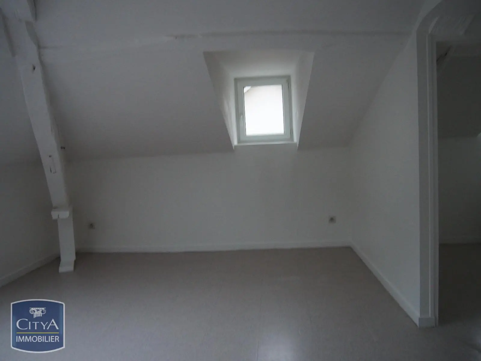 Photo 3 Appartement 1 pièce 15.46m²