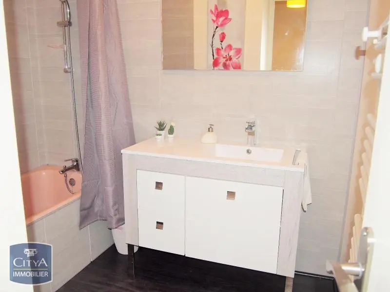 Photo 9 Maison 6 pièces 184.42m²