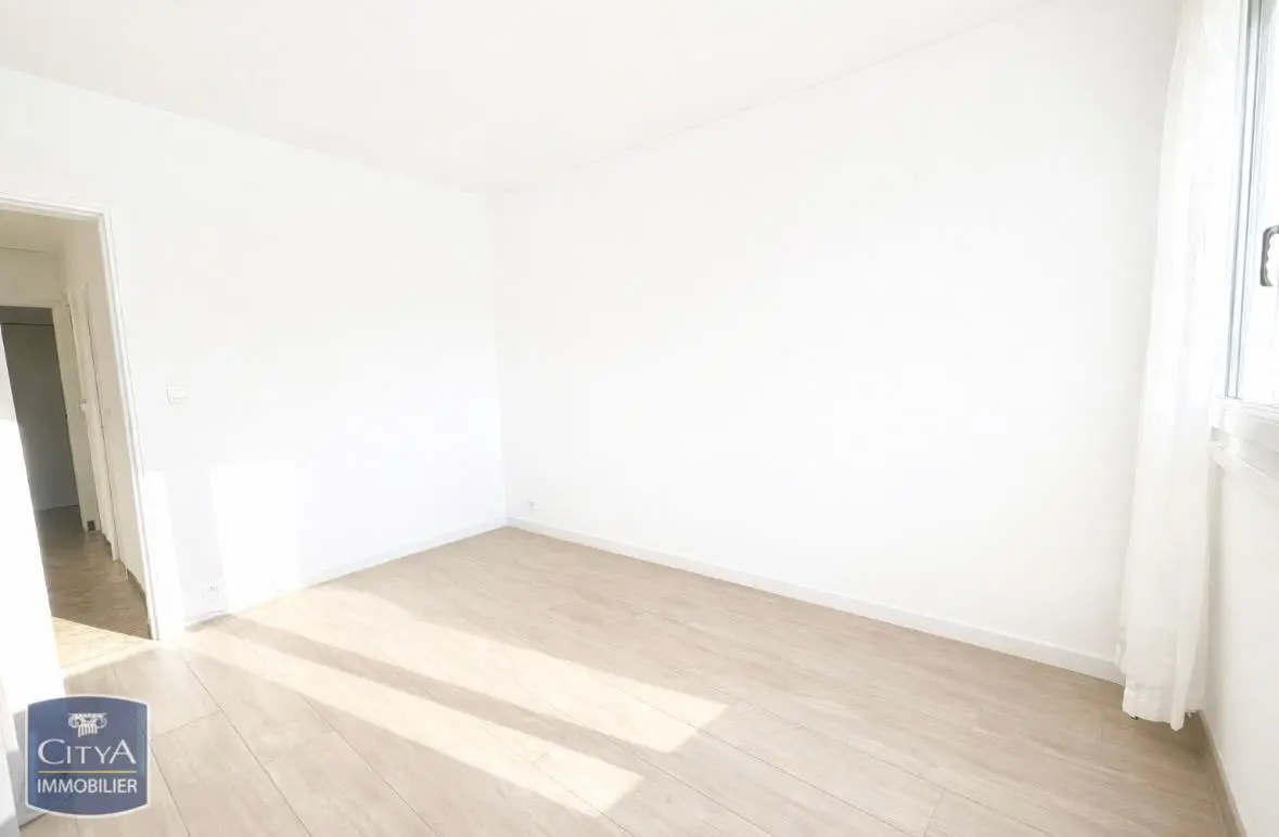 Photo 3 Appartement 4 pièces 72.31m²