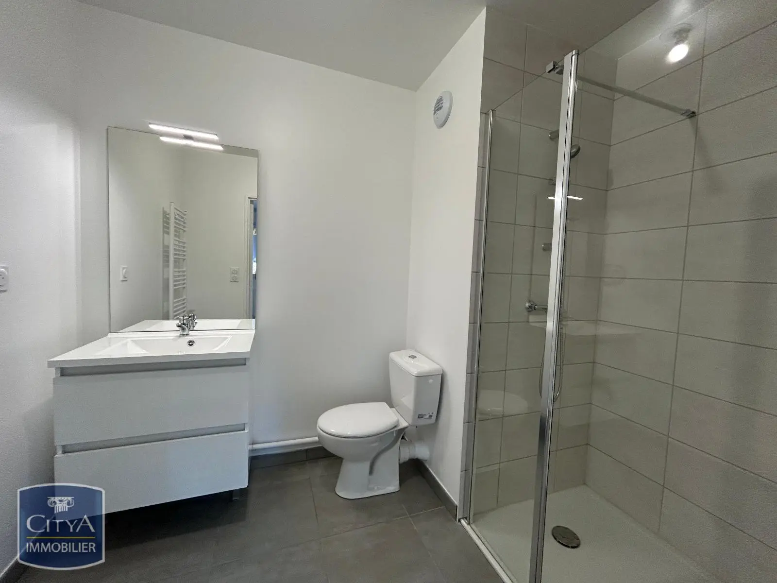 Photo 3 Appartement 1 pièce 28.1m²