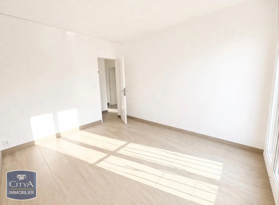 Photo 4 Appartement 4 pièces 72.31m²