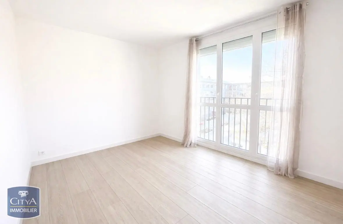 Photo 2 Appartement 4 pièces 72.31m²