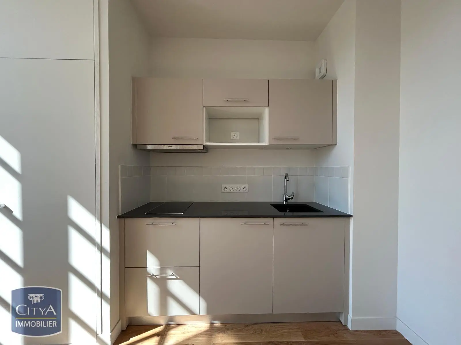 Photo 3 Appartement 1 pièce 34.83m²