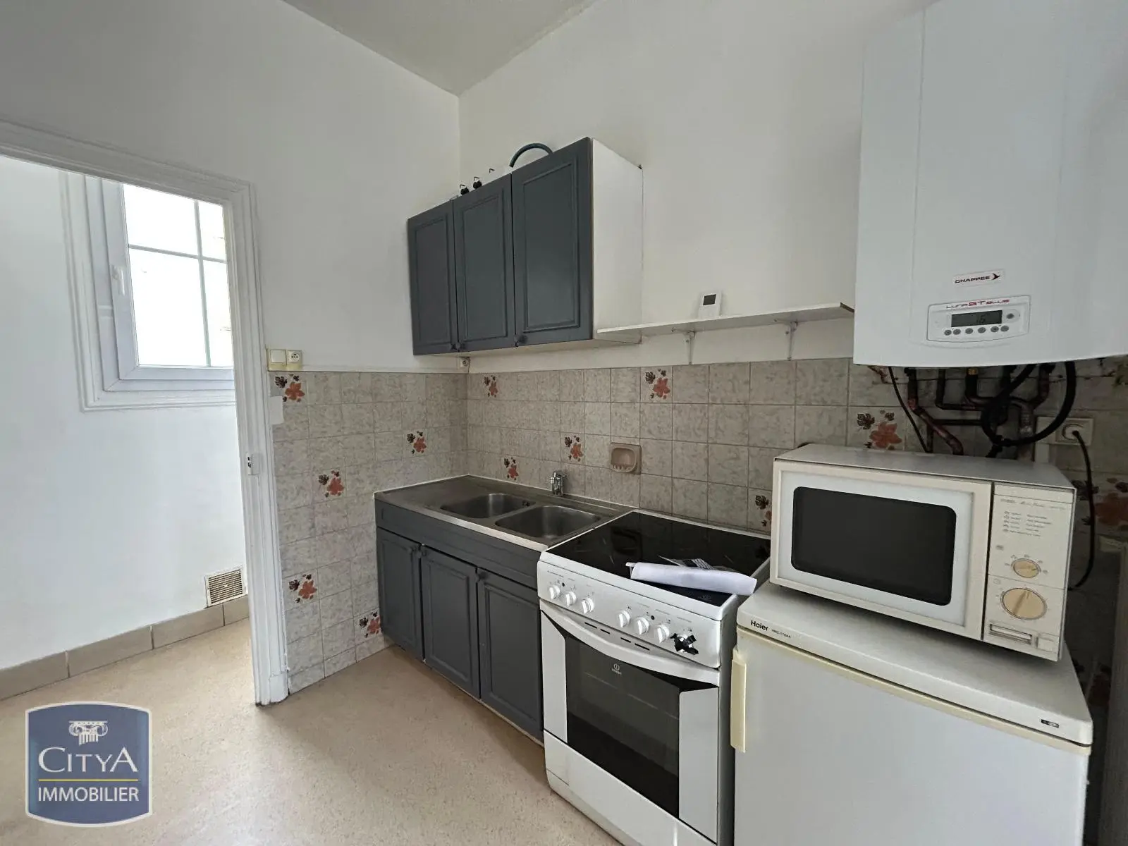 Photo 3 Appartement 1 pièce 24.76m²