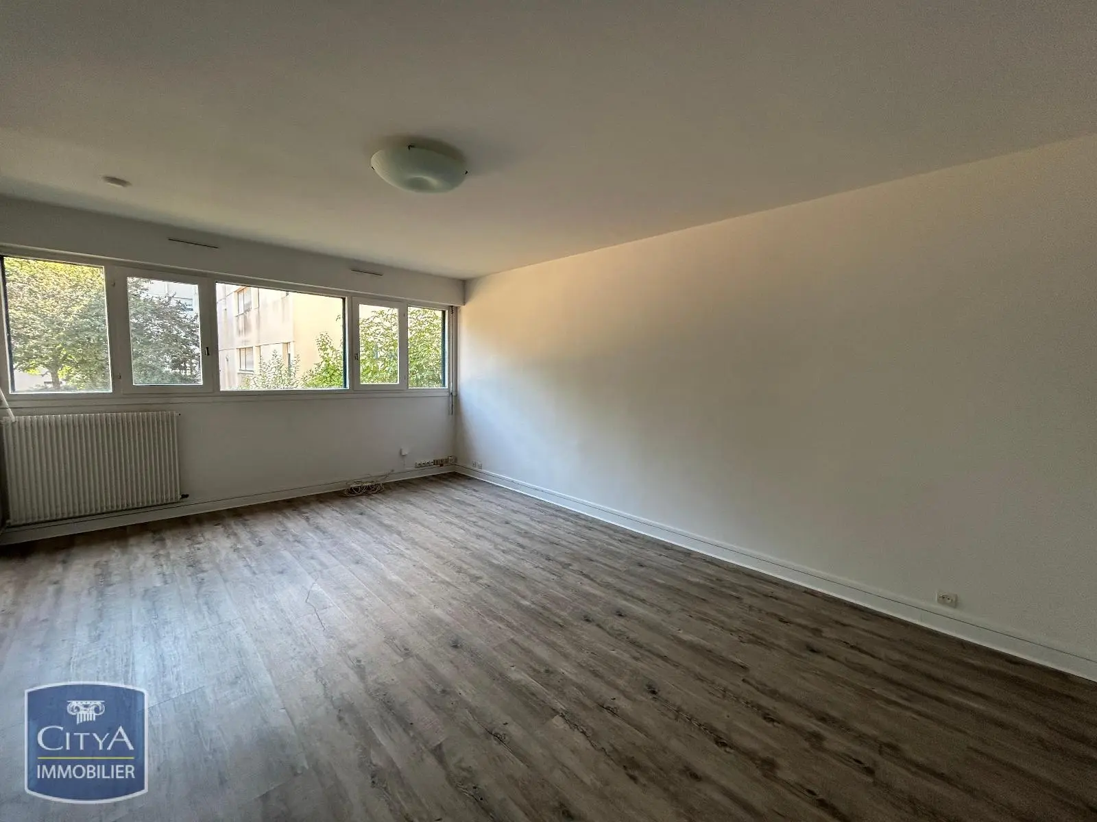 Photo 1 Appartement 1 pièce 32.34m²