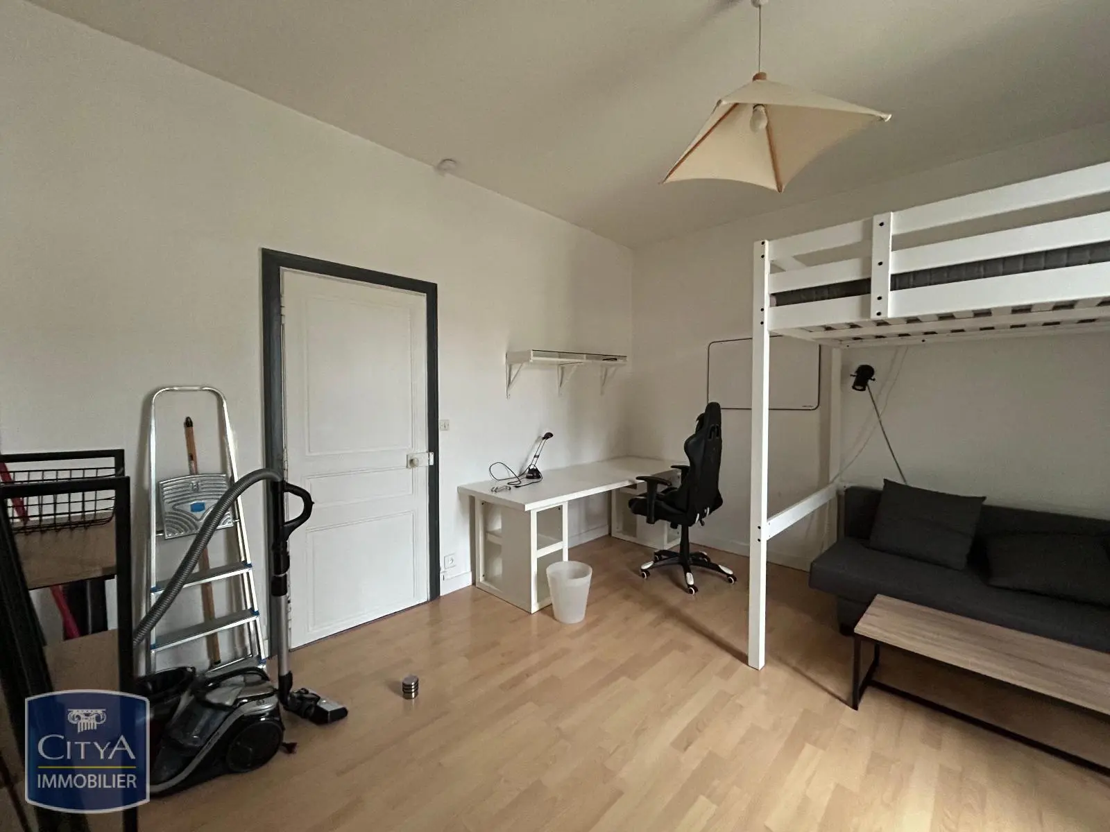 Photo 3 Appartement 1 pièce 32.01m²