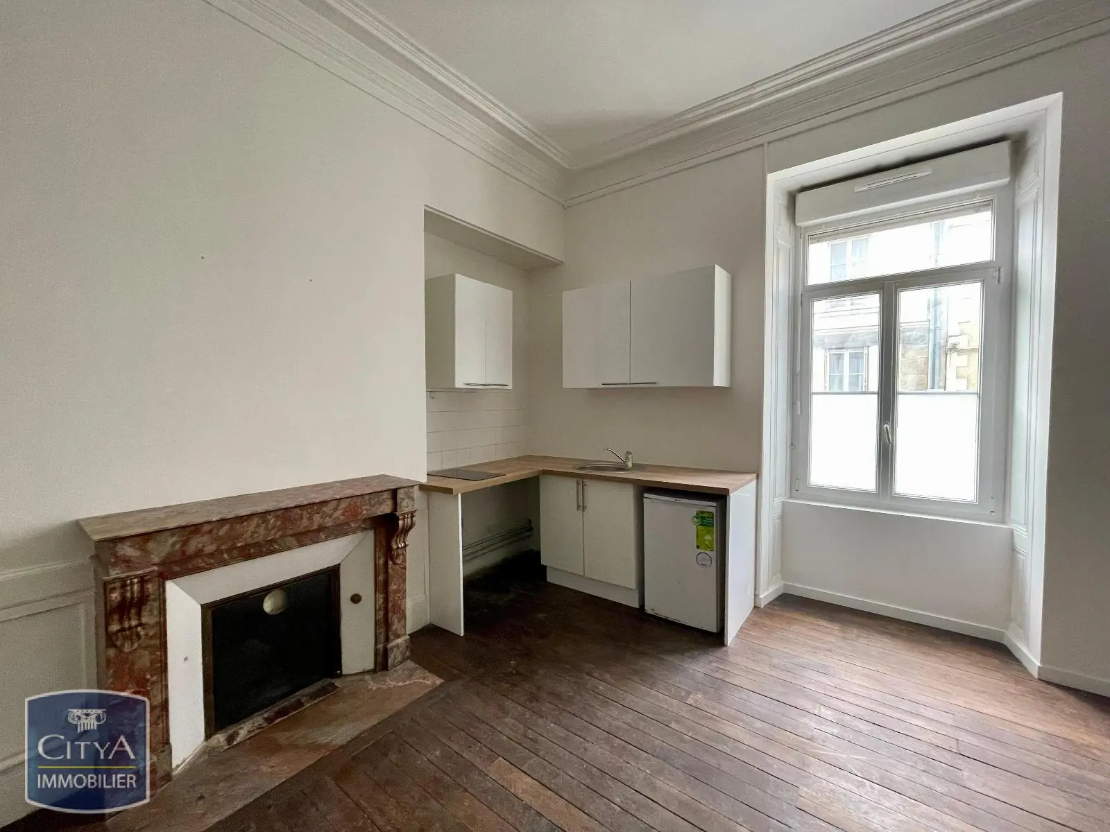 Photo 2 Appartement 1 pièce 25.16m²