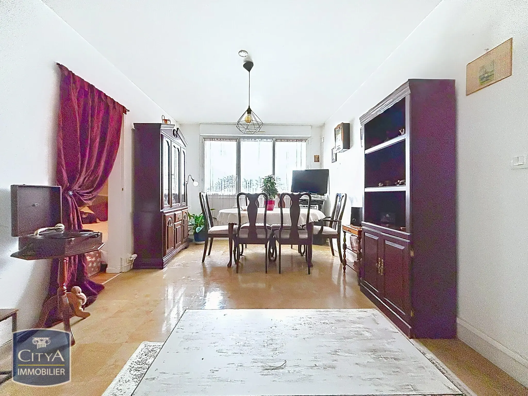 Photo 2 Appartement 1 pièce 49m²