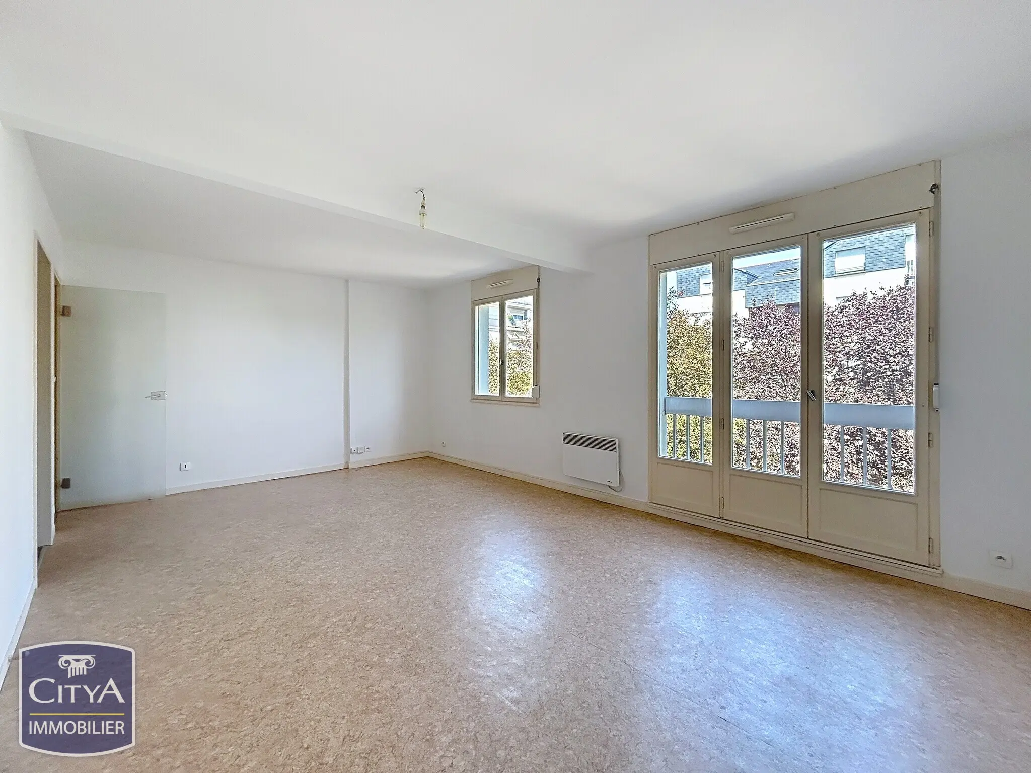 Photo 2 Appartement 1 pièce 34.71m²