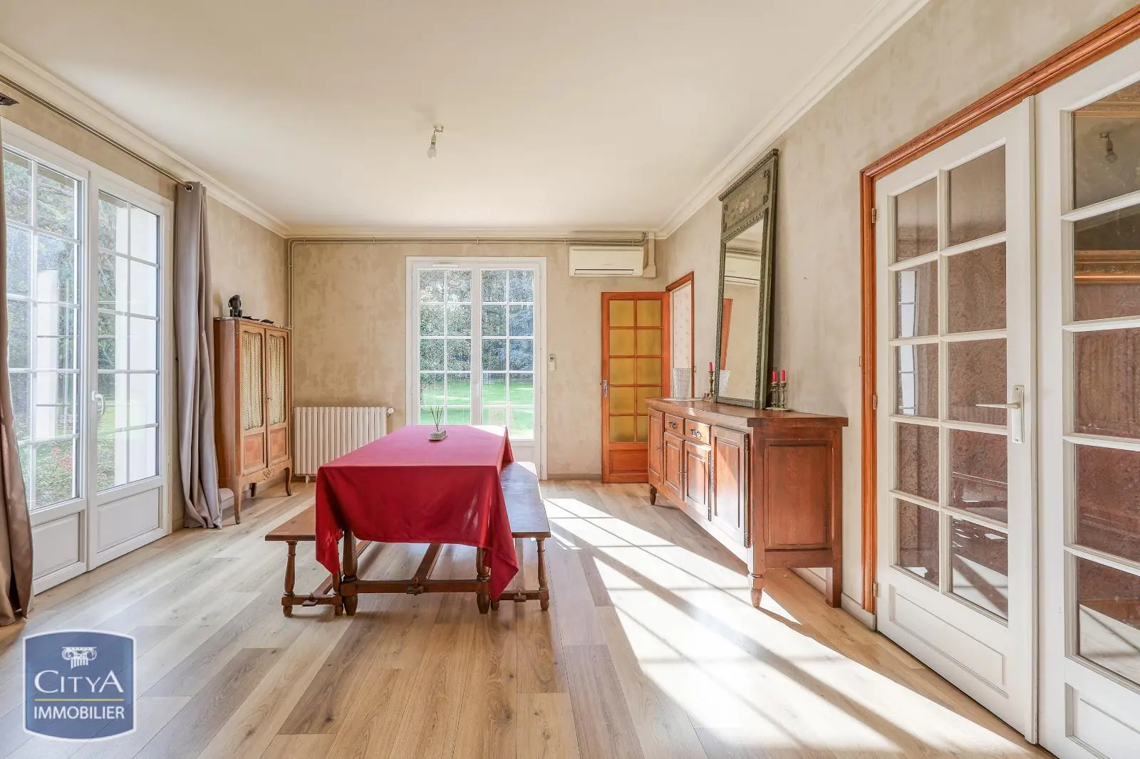 Photo 4 Maison 6 pièces 196m²