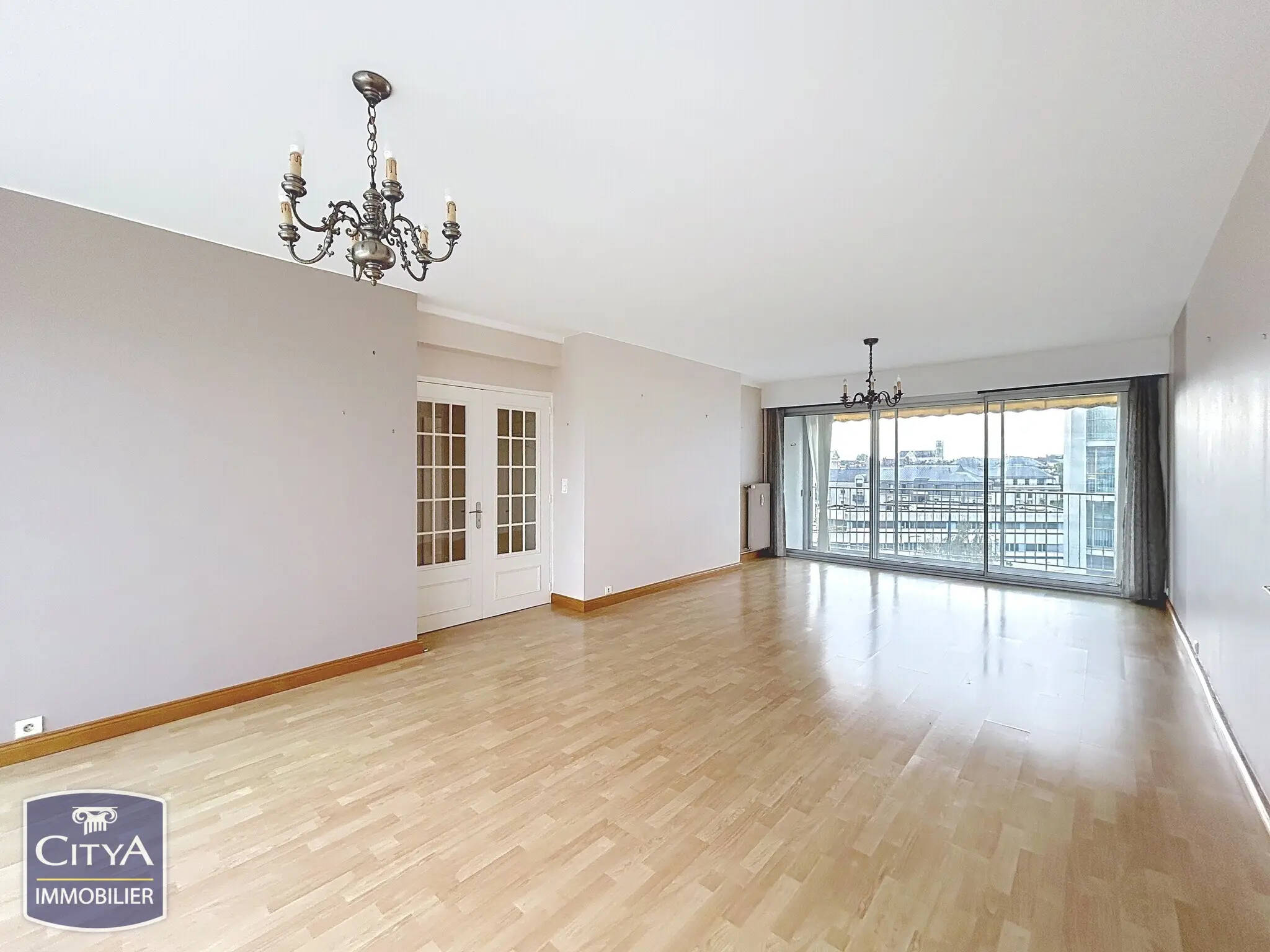 Photo 3 Appartement 6 pièces 119m²