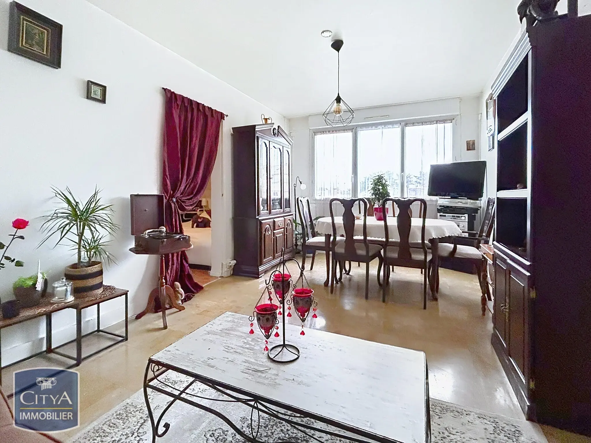 Photo 1 Appartement 1 pièce 49m²