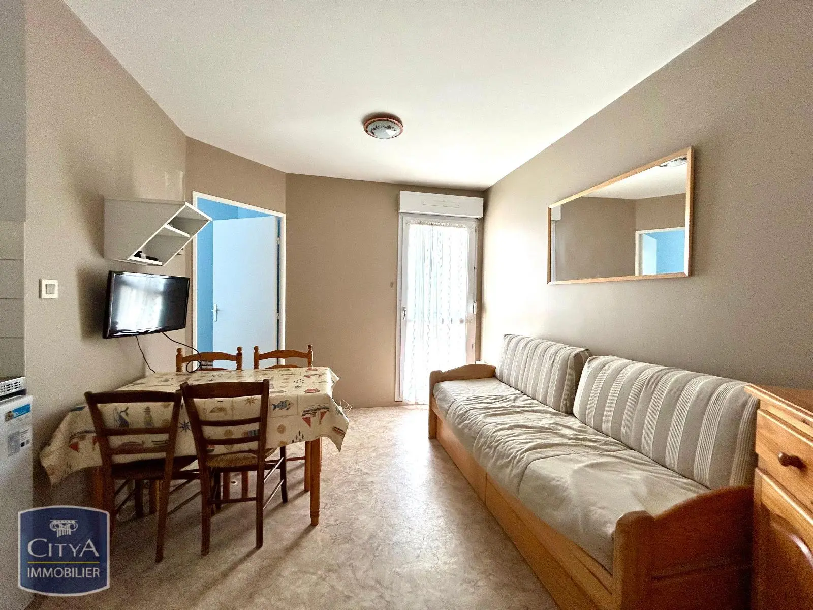 Photo 1 Appartement 1 pièce 23.14m²
