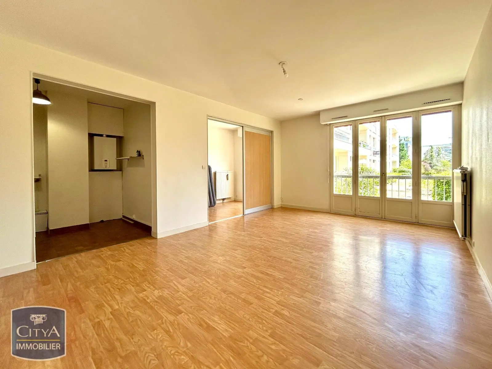 Photo 3 Appartement 1 pièce 45.93m²