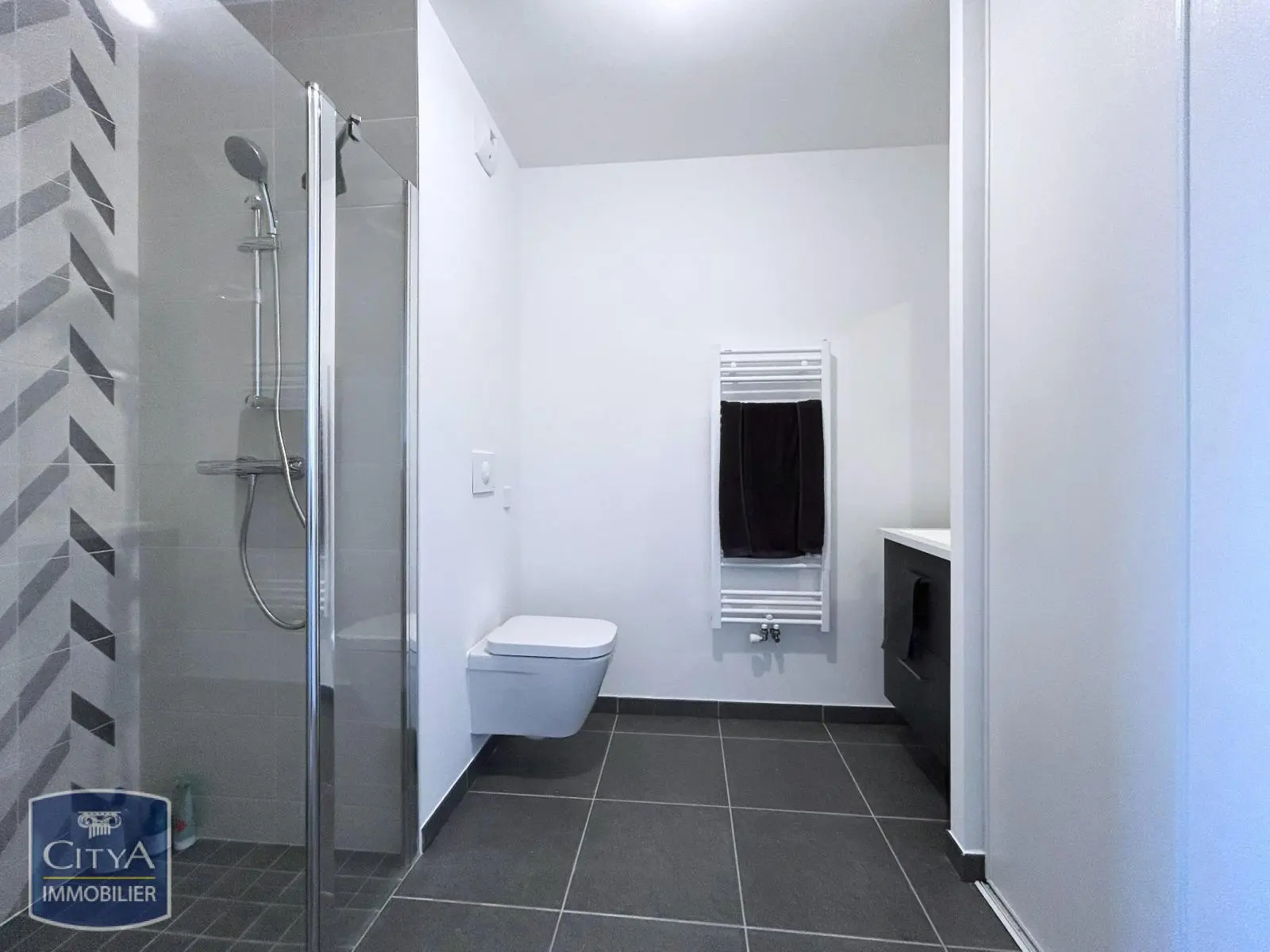 Photo 8 Appartement 1 pièce 37.68m²