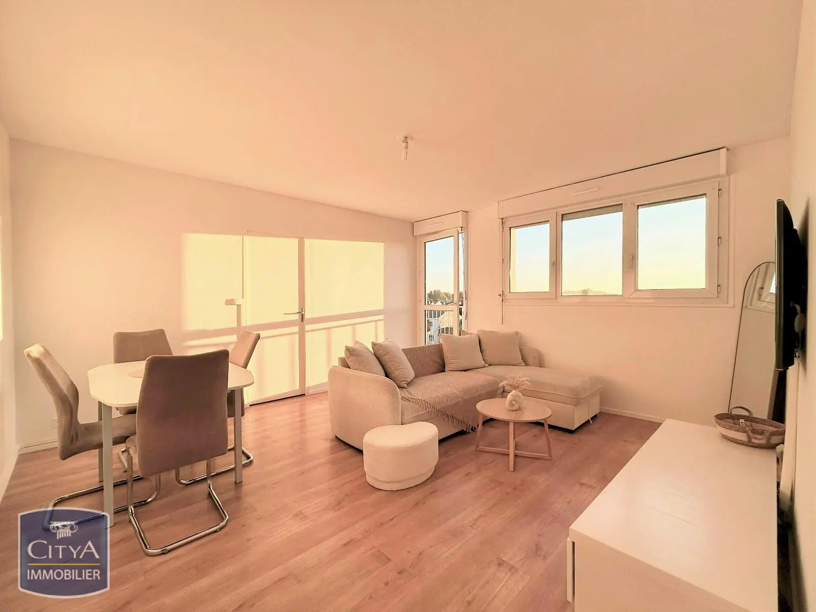 Photo 1 Appartement 4 pièces 79.26m²