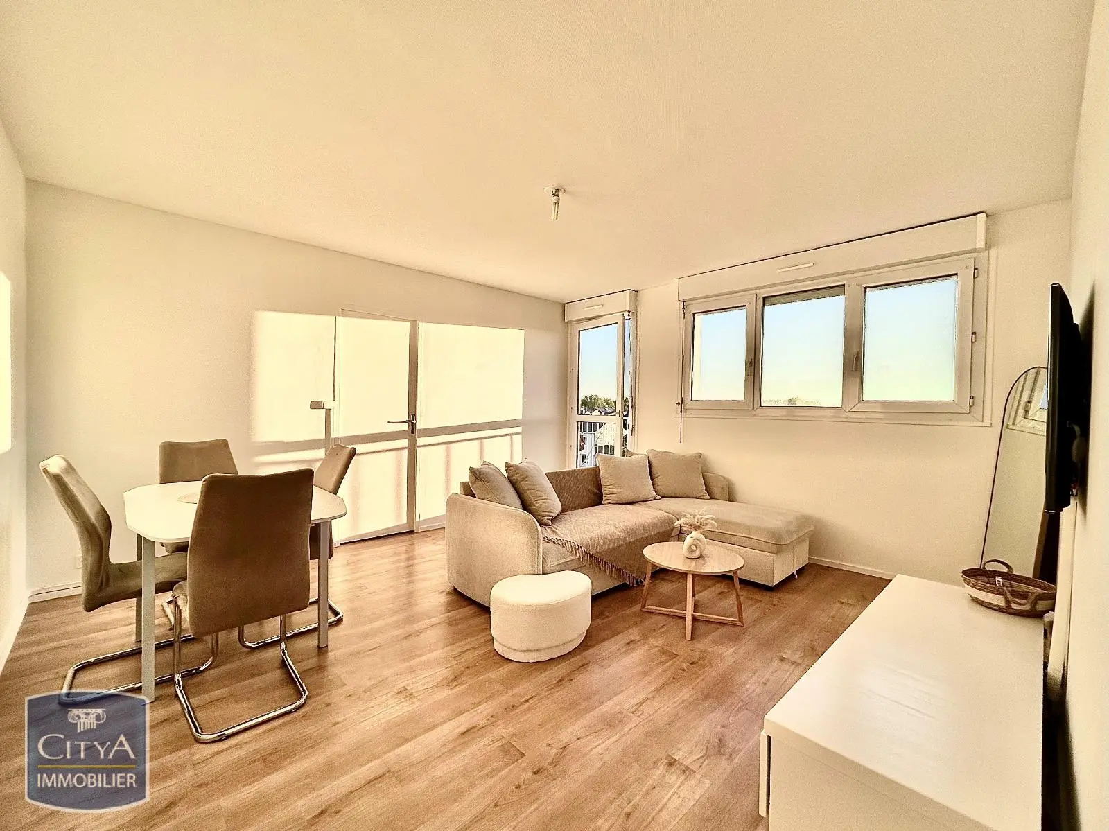 Photo 2 Appartement 4 pièces 79.26m²