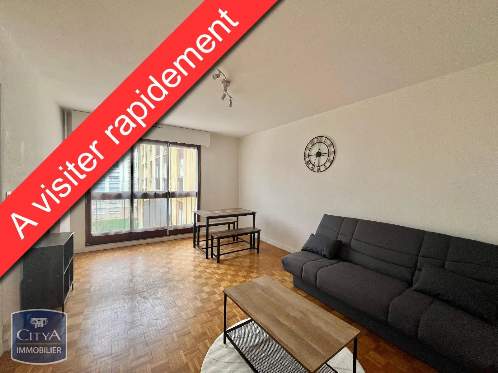 Photo 1 Appartement 1 pièce 32.11m²