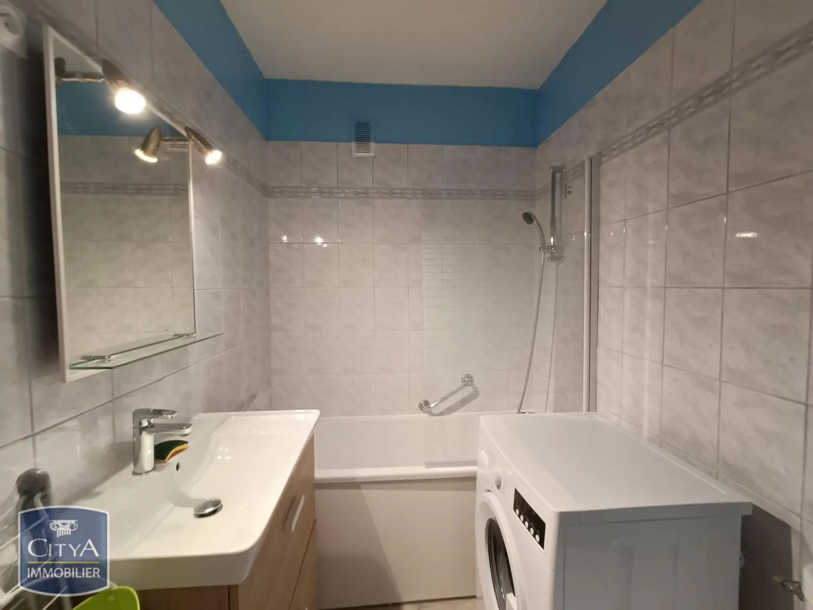 Photo 5 Appartement 1 pièce 27.68m²