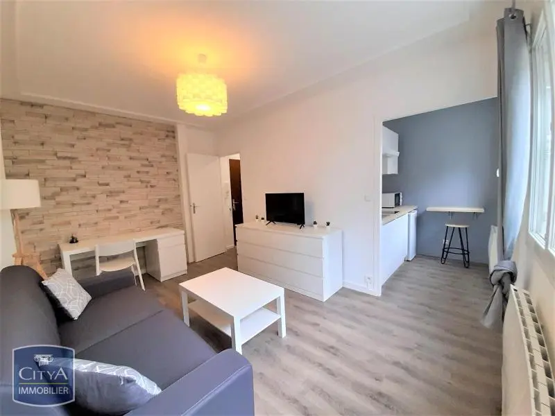 Photo 1 Appartement 1 pièce 22.63m²