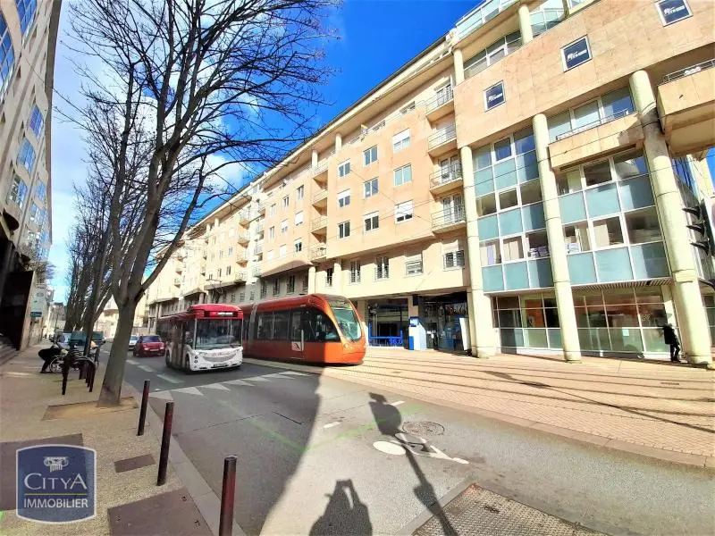 Photo 8 Appartement 1 pièce 20.49m²