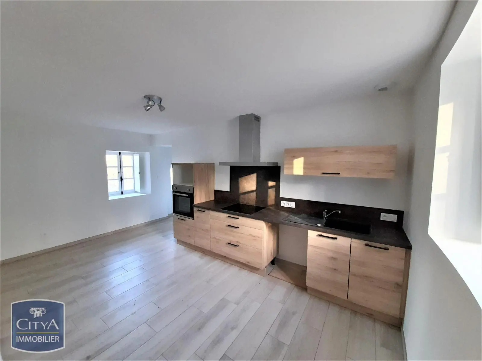 Photo 1 Maison 3 pièces 95.84m²