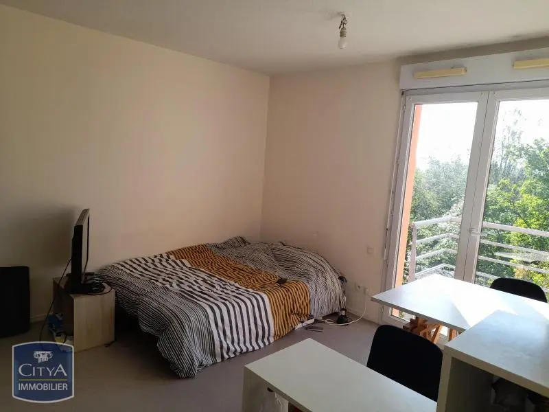 Photo 2 Appartement 1 pièce 21.63m²