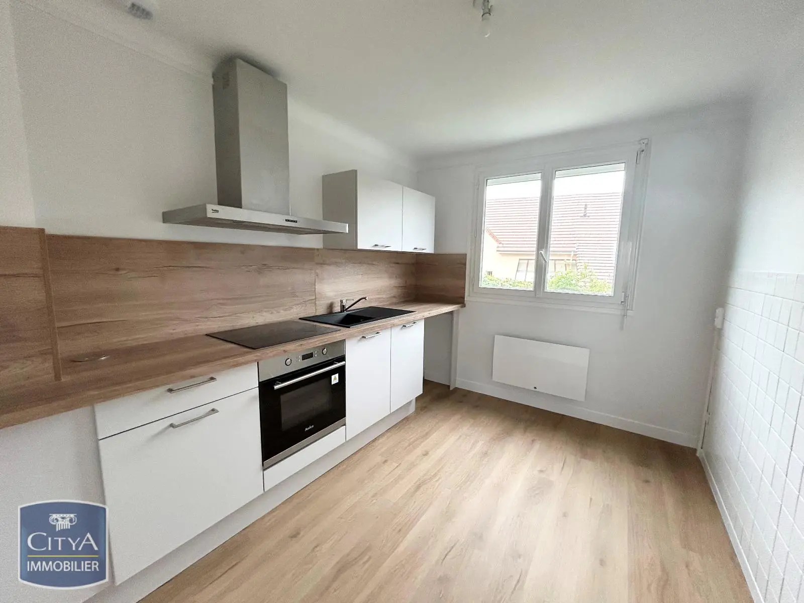 Photo 1 Maison 4 pièces 73.82m²