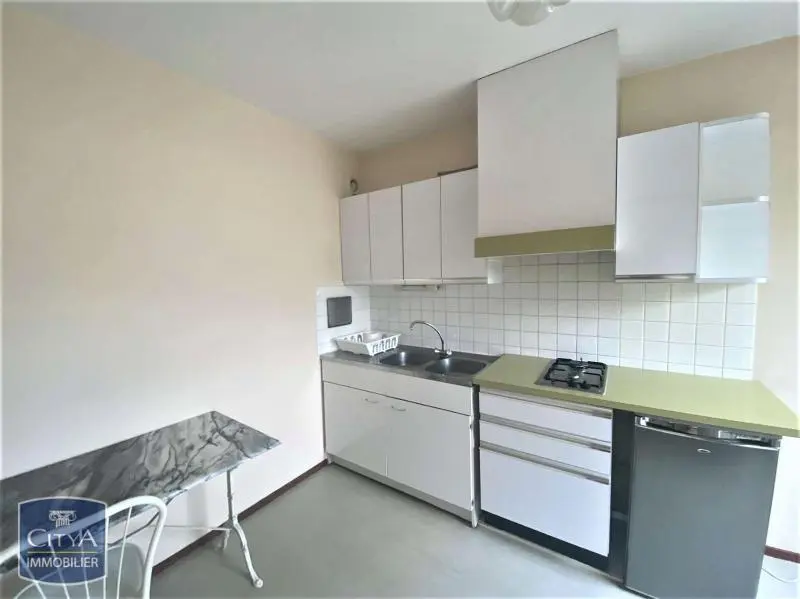 Photo 1 Appartement 1 pièce 33.95m²