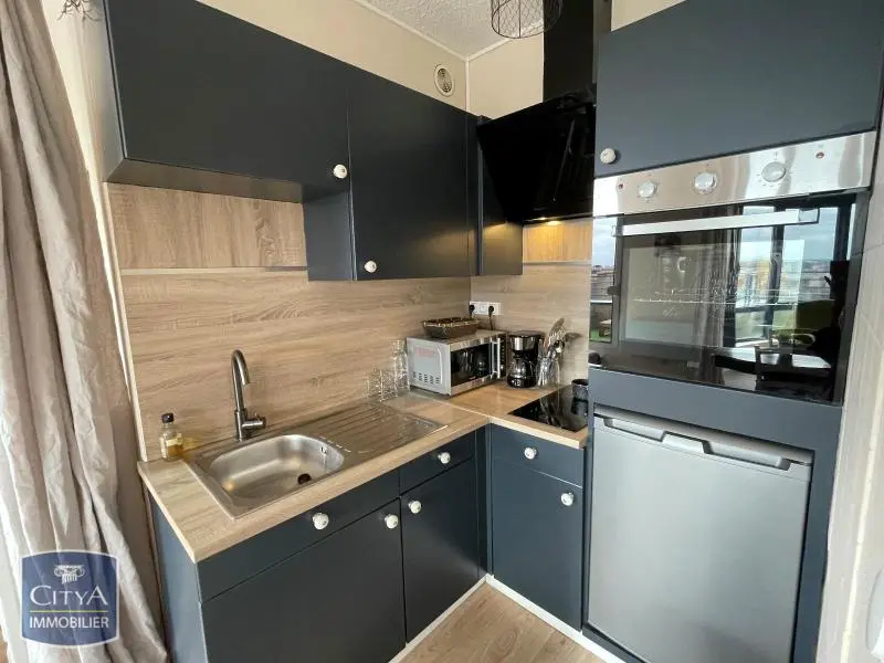 Photo 8 Appartement 1 pièce 30.98m²