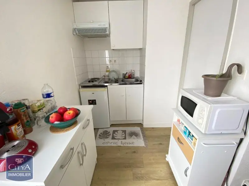 Photo 1 Appartement 1 pièce 21.47m²