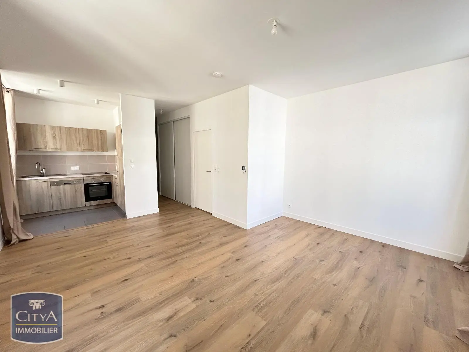 Photo 1 Appartement 3 pièces 77.7m²
