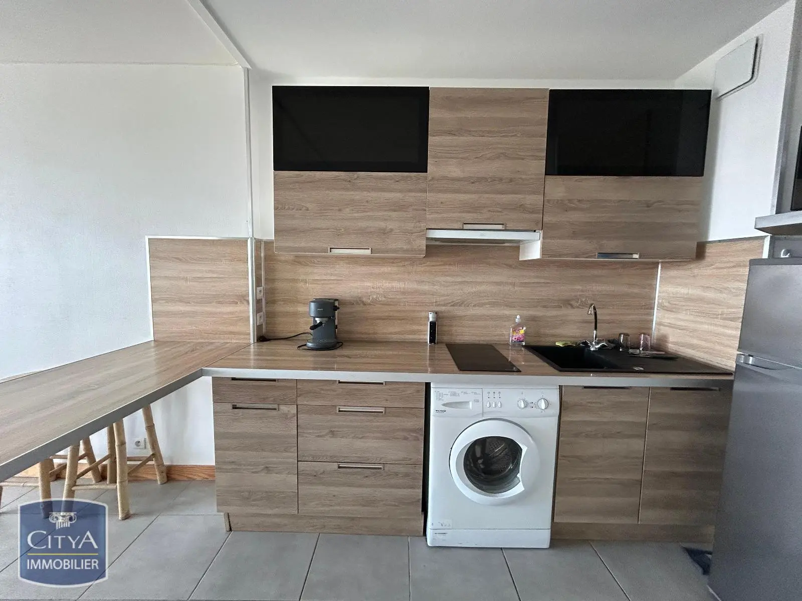 Photo 2 Appartement 1 pièce 27.47m²