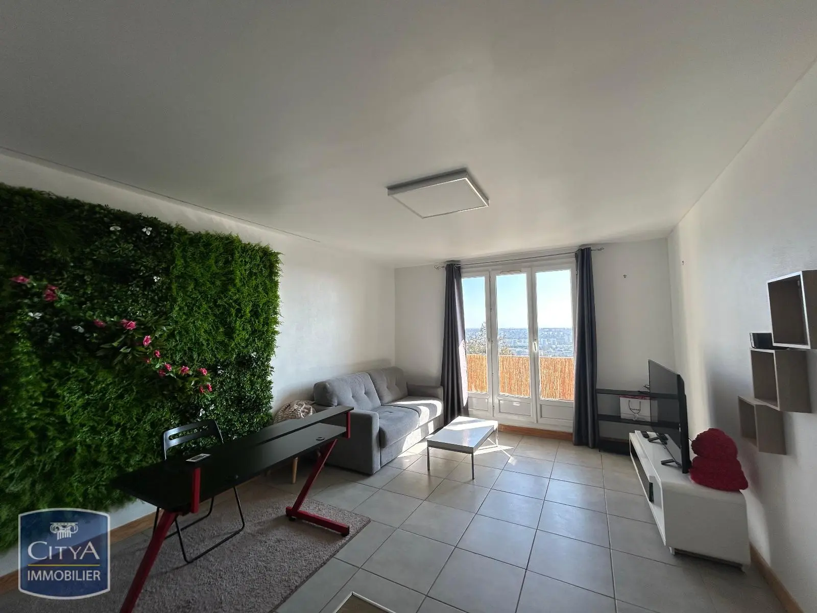 Photo 3 Appartement 1 pièce 27.47m²