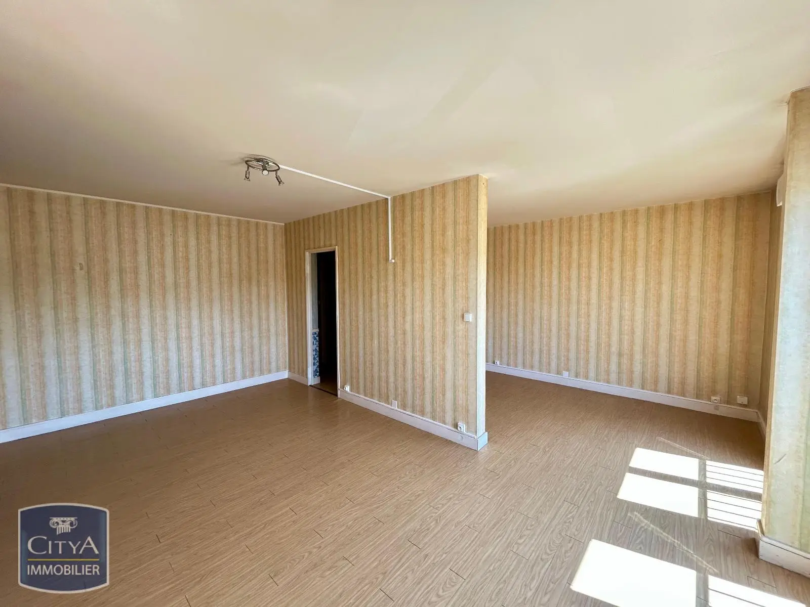 Photo 2 Appartement 4 pièces 67.72m²
