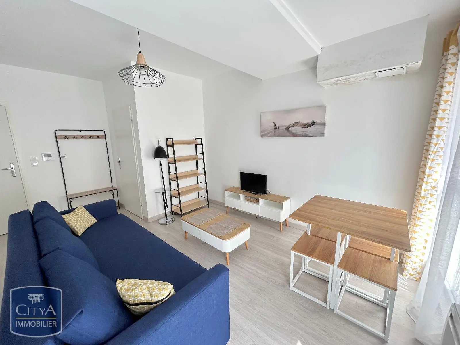 Photo 2 Appartement 1 pièce 28.75m²