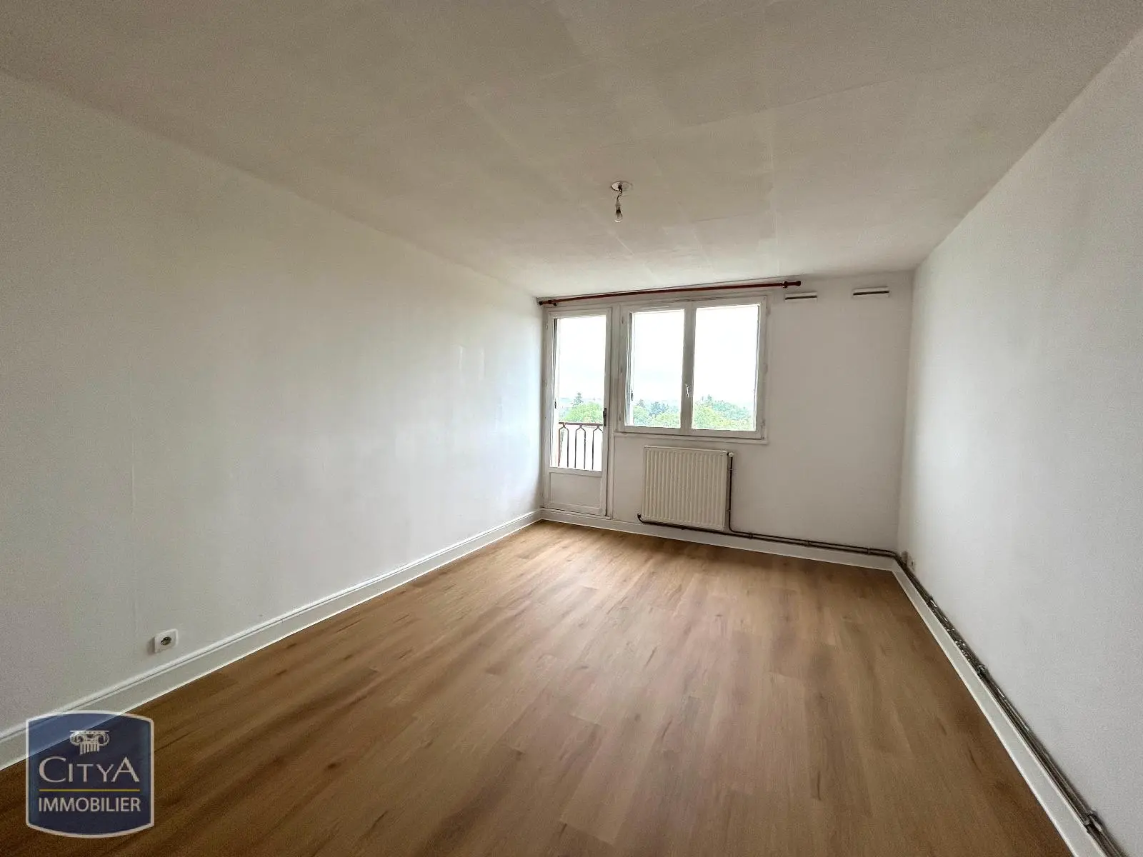 Photo 1 Appartement 1 pièce 27.02m²