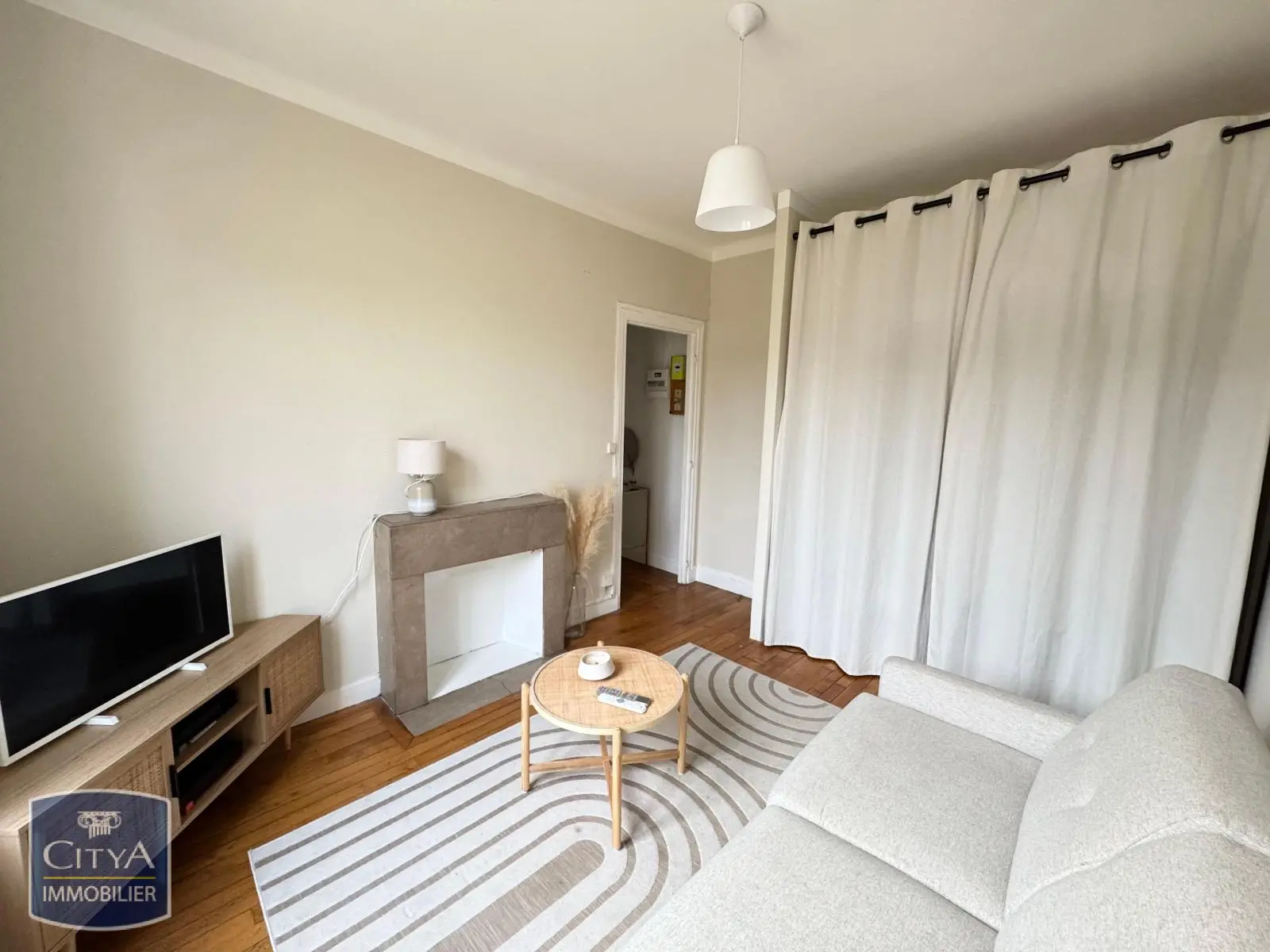 Photo 1 Appartement 1 pièce 30.59m²